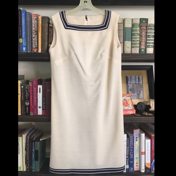 Vintage 1960s dress and matching 3/4 sleeve coat - Picture 3 of 5